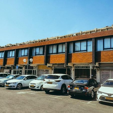 Unique Hotel Ashdod Exterior photo