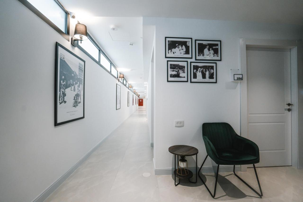 Unique Hotel Ashdod Exterior photo